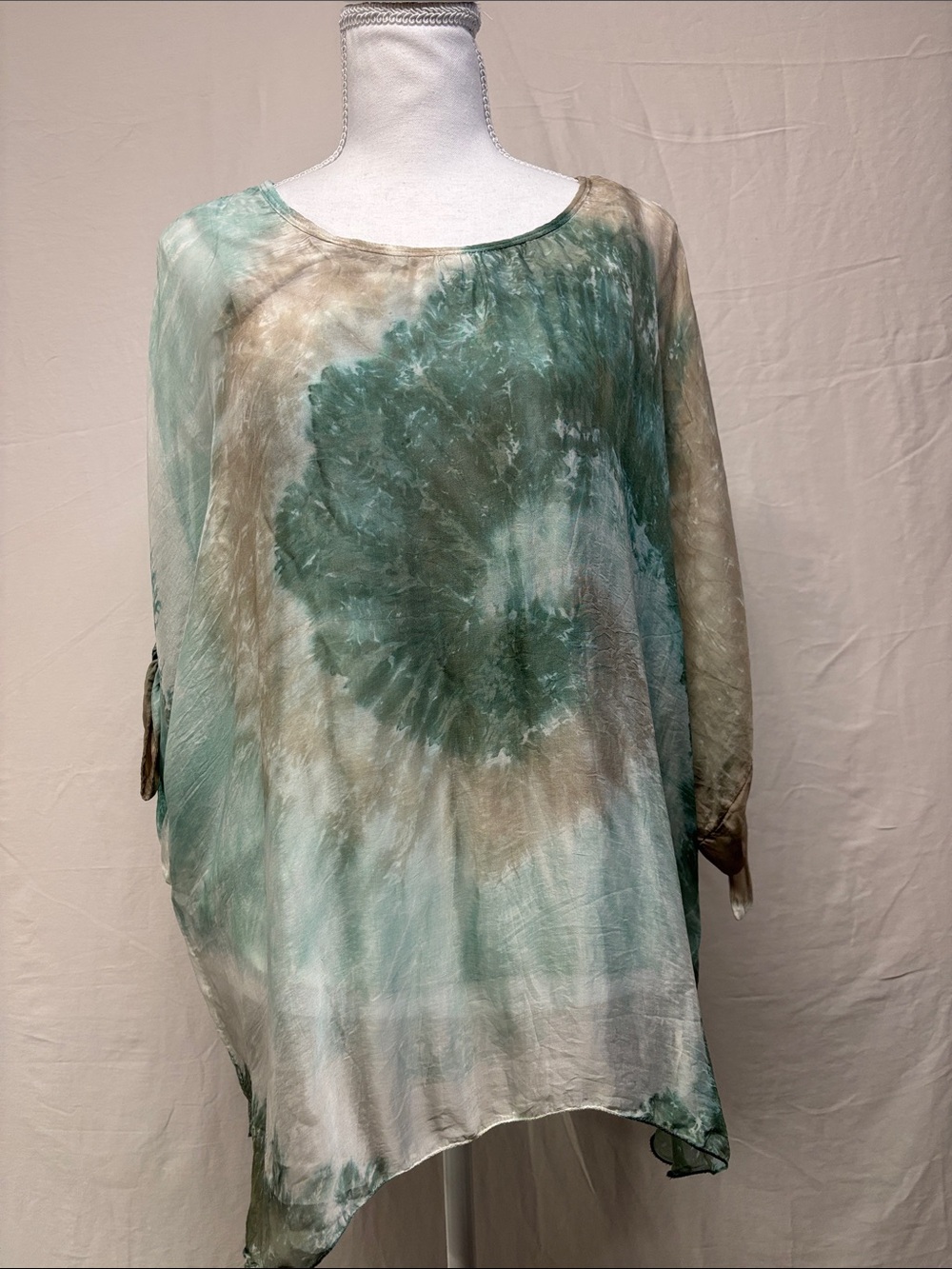 Beautiful Tie-Dye Green & Beige Relaxed Women's Blouse